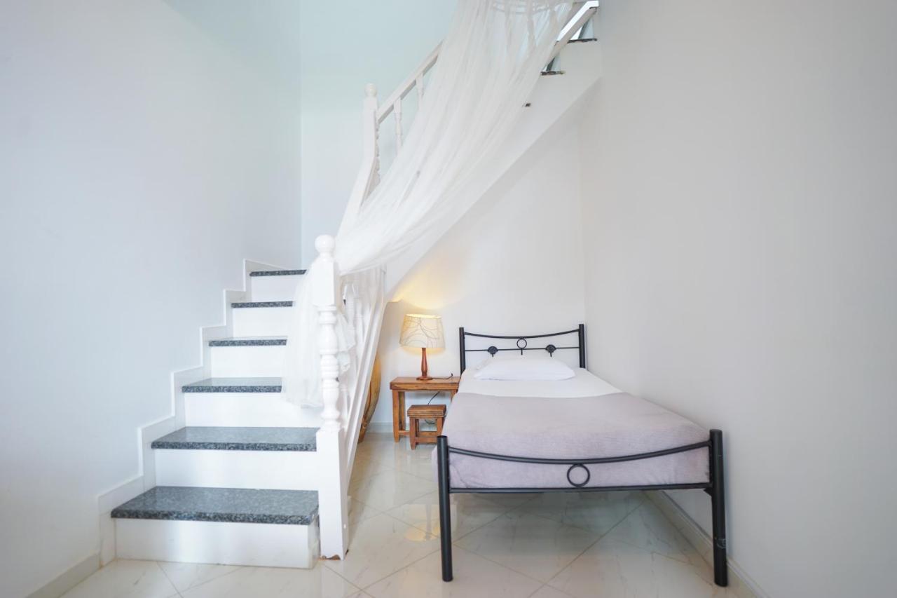 Fira Central Apartments With Veranda Exterior foto